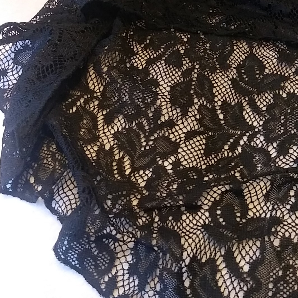 Black Lace High-Low Strapless Dress - Picture 2 of 5